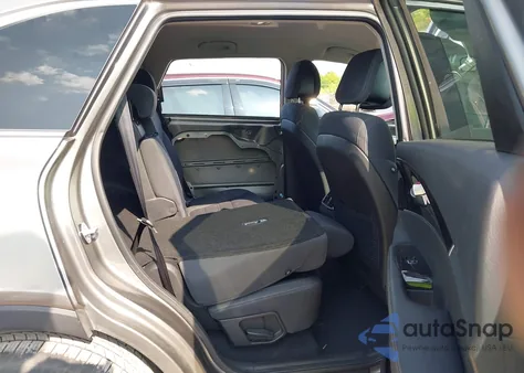 2016 Kia Sorento 2.4L L from USA, damaged, VIN 5XYPG4A36GG034359